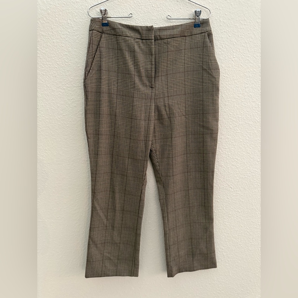 Plaid Topshop fit and flare pants #fallfashion